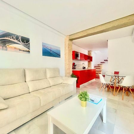Philippe'S Home Triana Con Terraza Севилья Экстерьер фото