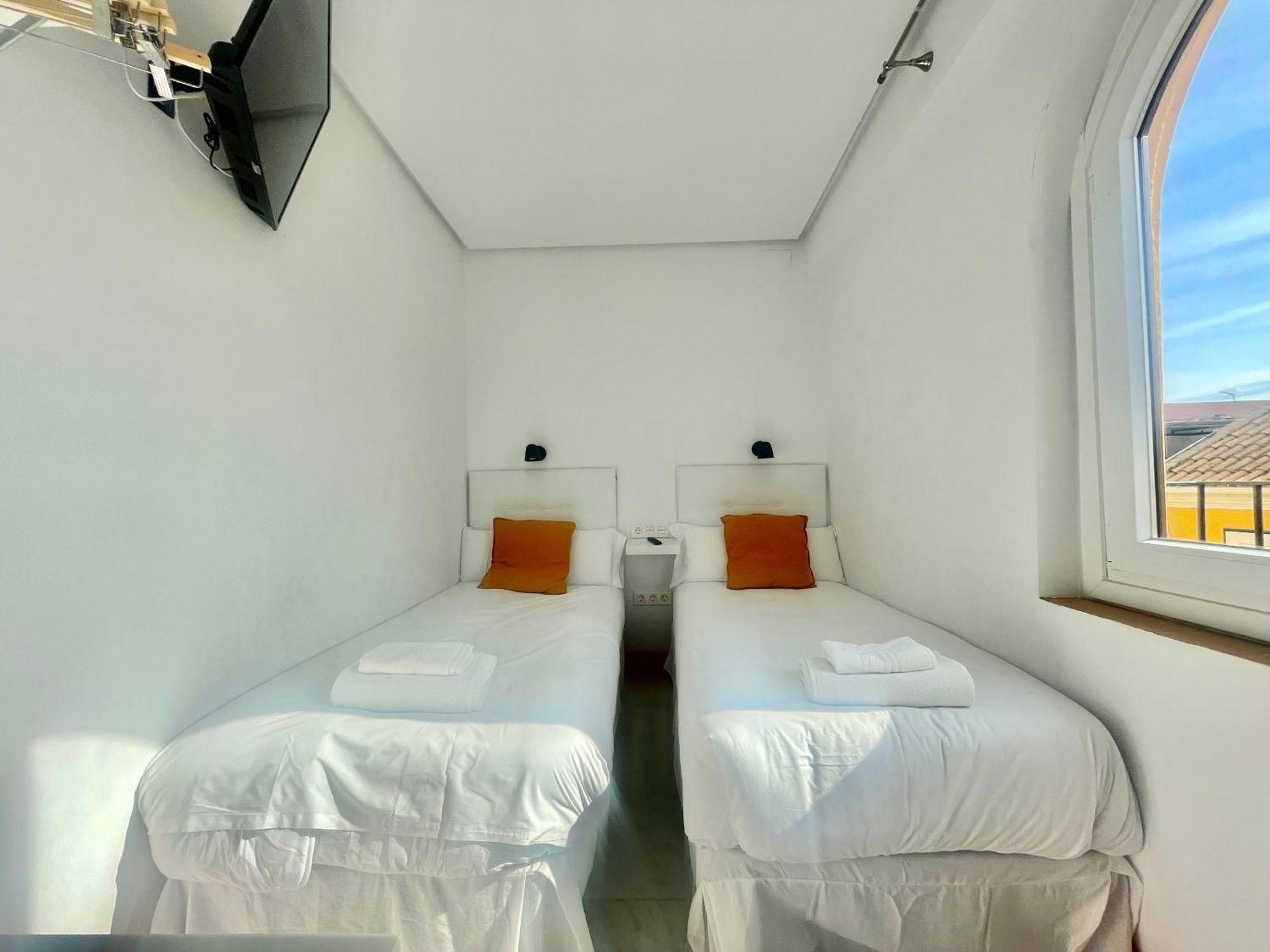 Philippe'S Home Triana Con Terraza Севилья Экстерьер фото