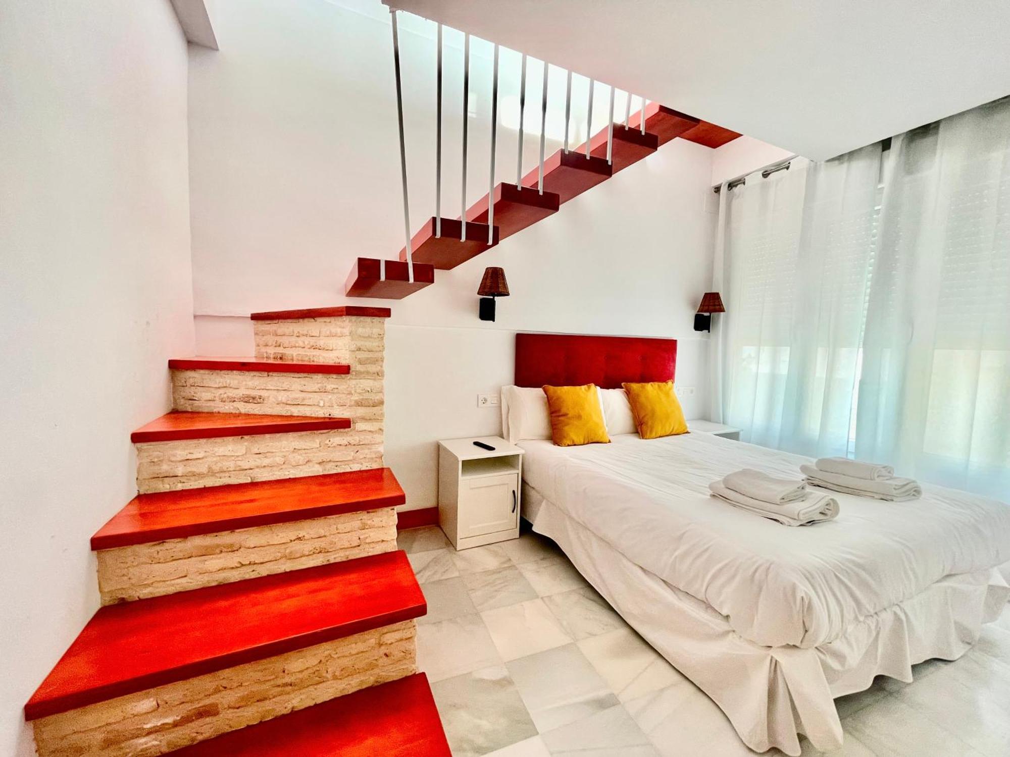 Philippe'S Home Triana Con Terraza Севилья Экстерьер фото